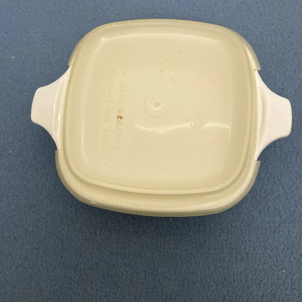 VTG Corning Ware Blue Cornflower Petite Pan (P-41)‎ Set Of 2 with 1 Plastic Lid